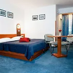 Hotel Tripic, Restaurant And Pizzeria