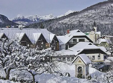 Hotel Tripic, Restaurant And Pizzeria 3*