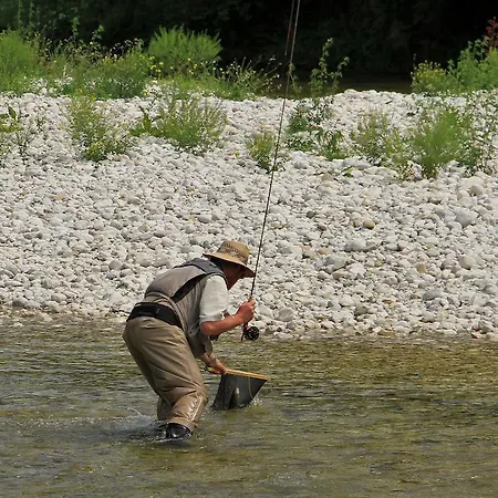 Hotel Tripic, Restaurant And Pizzeria