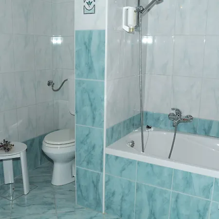 Tripic, Restaurant And Pizzeria Hotel