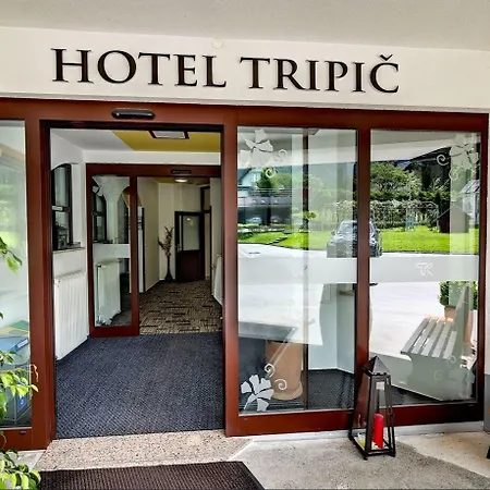 Tripic, Restaurant And Pizzeria ホテル