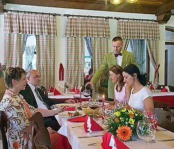 Tripic, Restaurant And Pizzeria Hotel