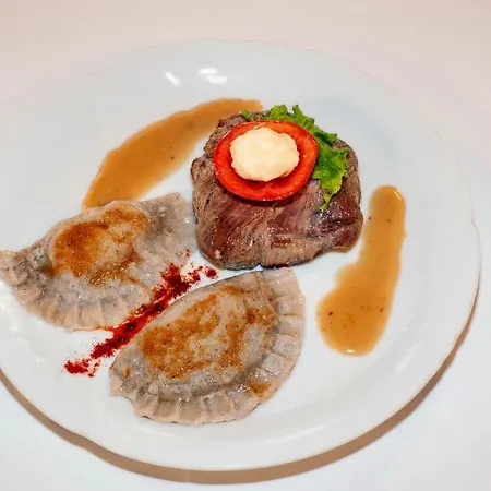 Tripic, Restaurant And Pizzeria Hotel 3*