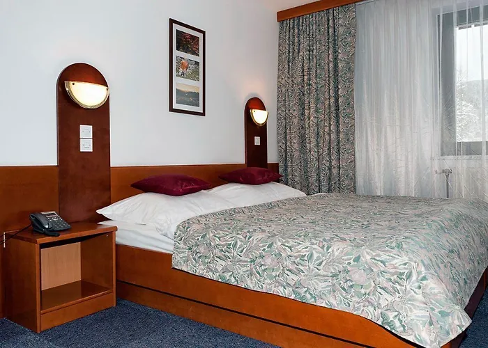 Tripic, Restaurant And Pizzeria Отель Бохинь