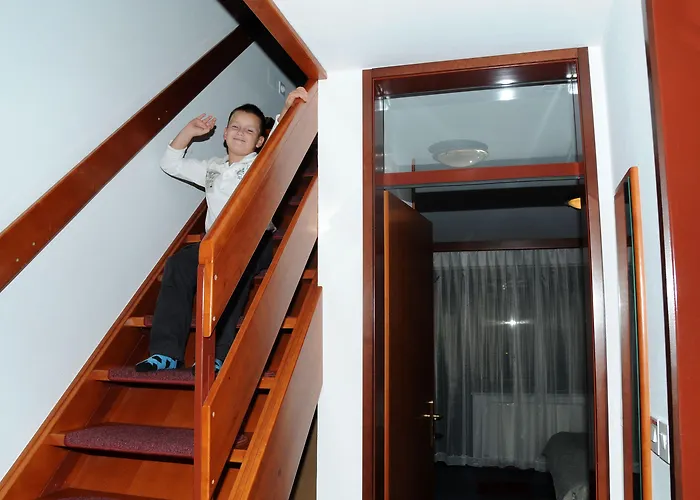 Tripic, Restaurant And Pizzeria Отель