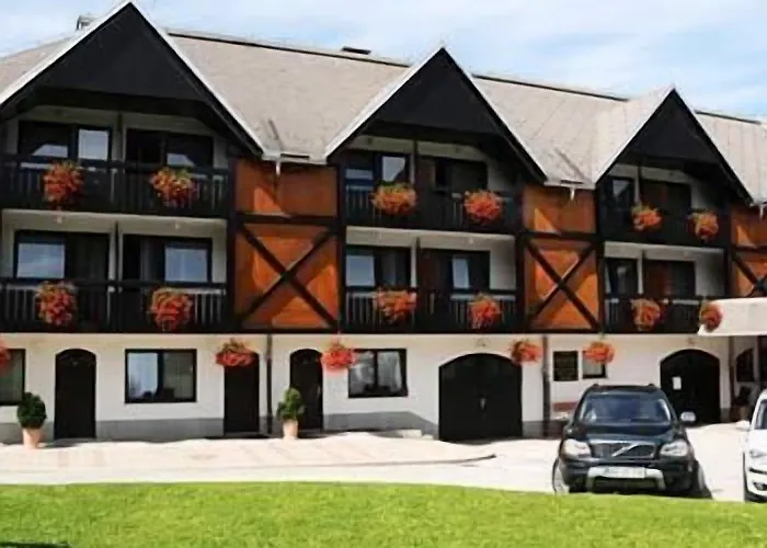 Tripic, Restaurant And Pizzeria 博希尼