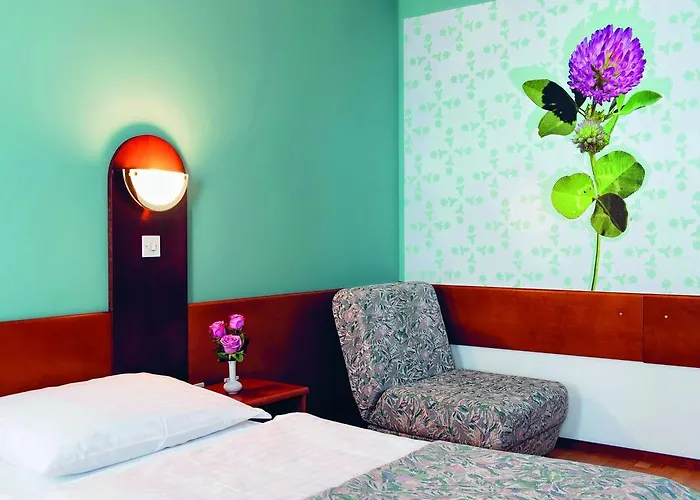 호텔 Tripic, Restaurant And Pizzeria