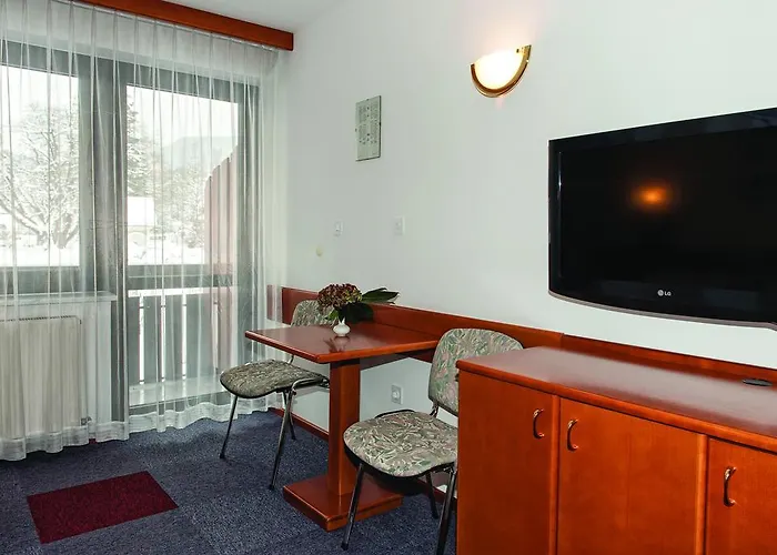 酒店 Tripic, Restaurant And Pizzeria