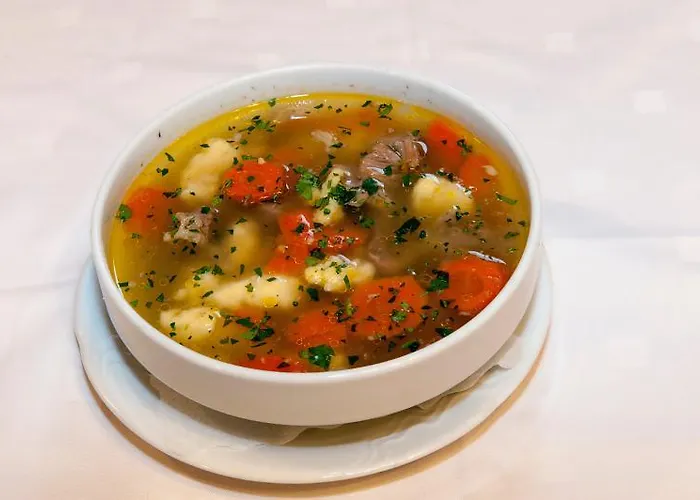 Tripic, Restaurant And Pizzeria 호텔