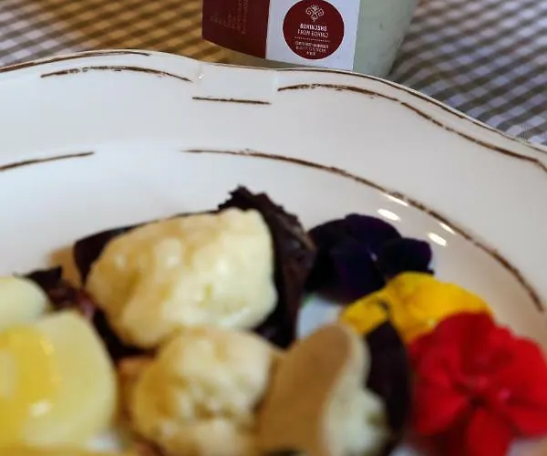 酒店 Tripic, Restaurant And Pizzeria 3*